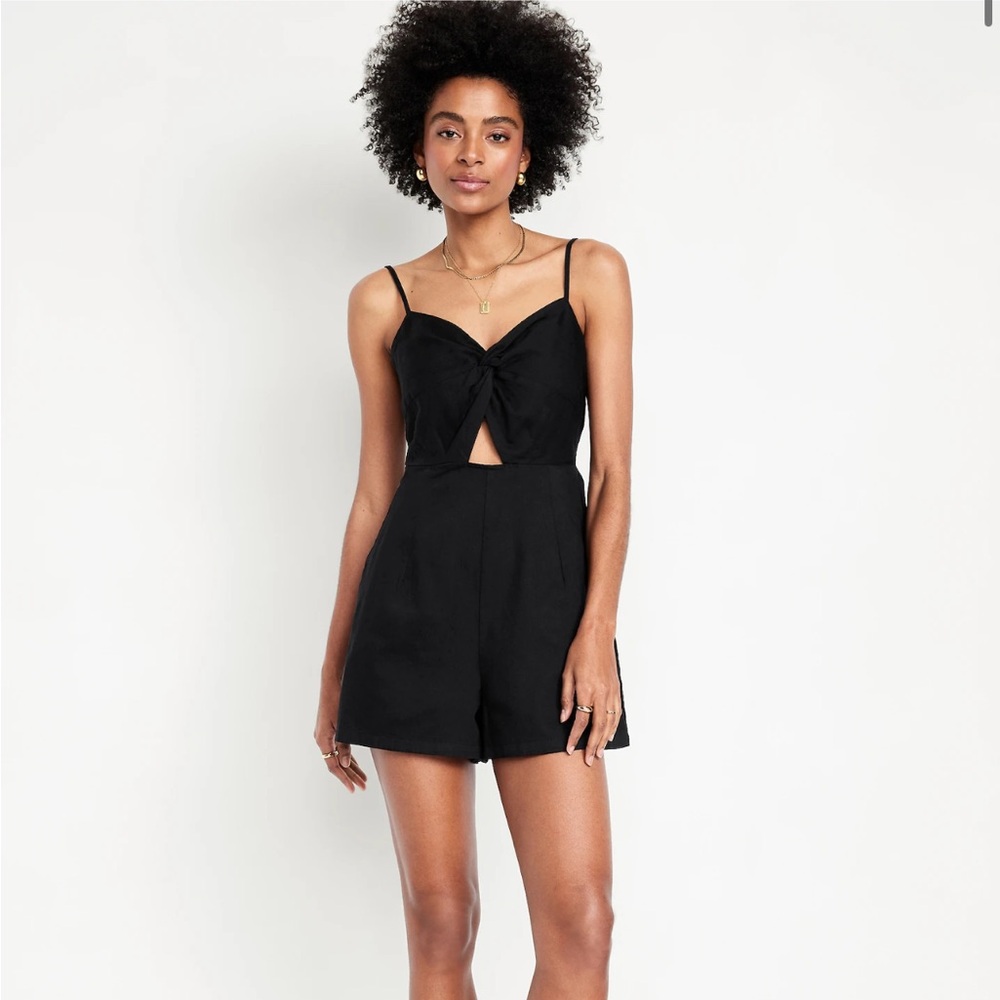 Old Navy Petite Black Romper with Twist Front Knot